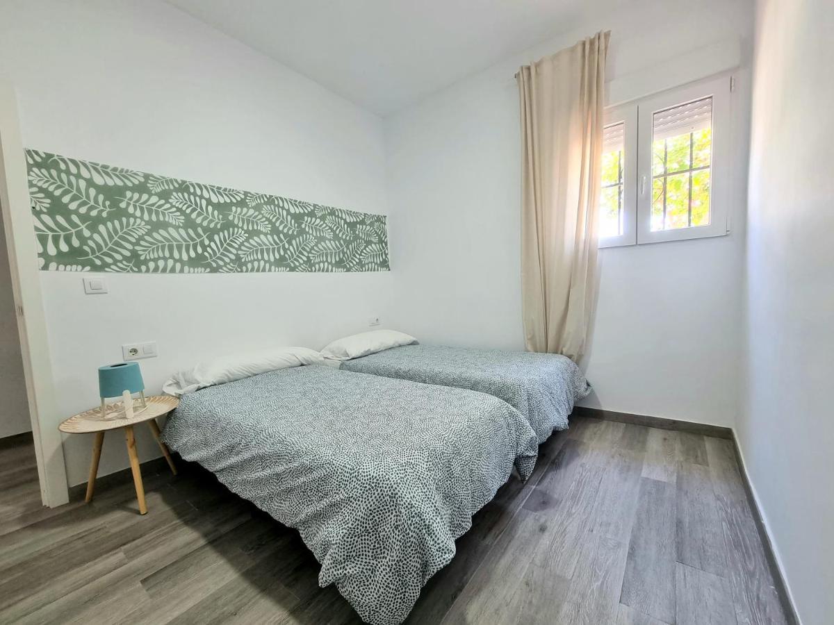 Apartamento Privado Con Jardin, Piscina Elevada Y Bbq Chiclana de la Frontera Bagian luar foto