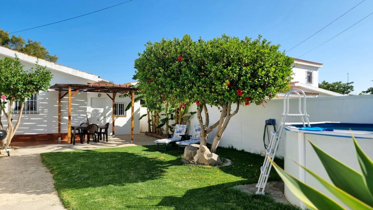 Apartamento Privado Con Jardin, Piscina Elevada Y Bbq Chiclana de la Frontera Bagian luar foto